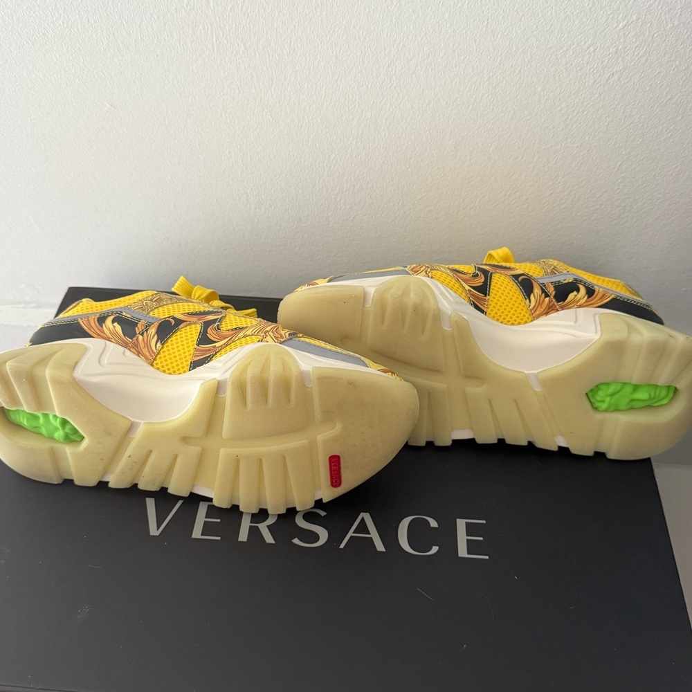 Versace chunky yellow sneakers size 38 - Picture 5 of 6